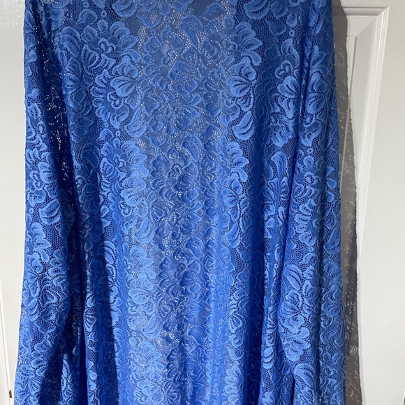 Lacey cardigan with roses size 26/28 - Picture 2 of 3